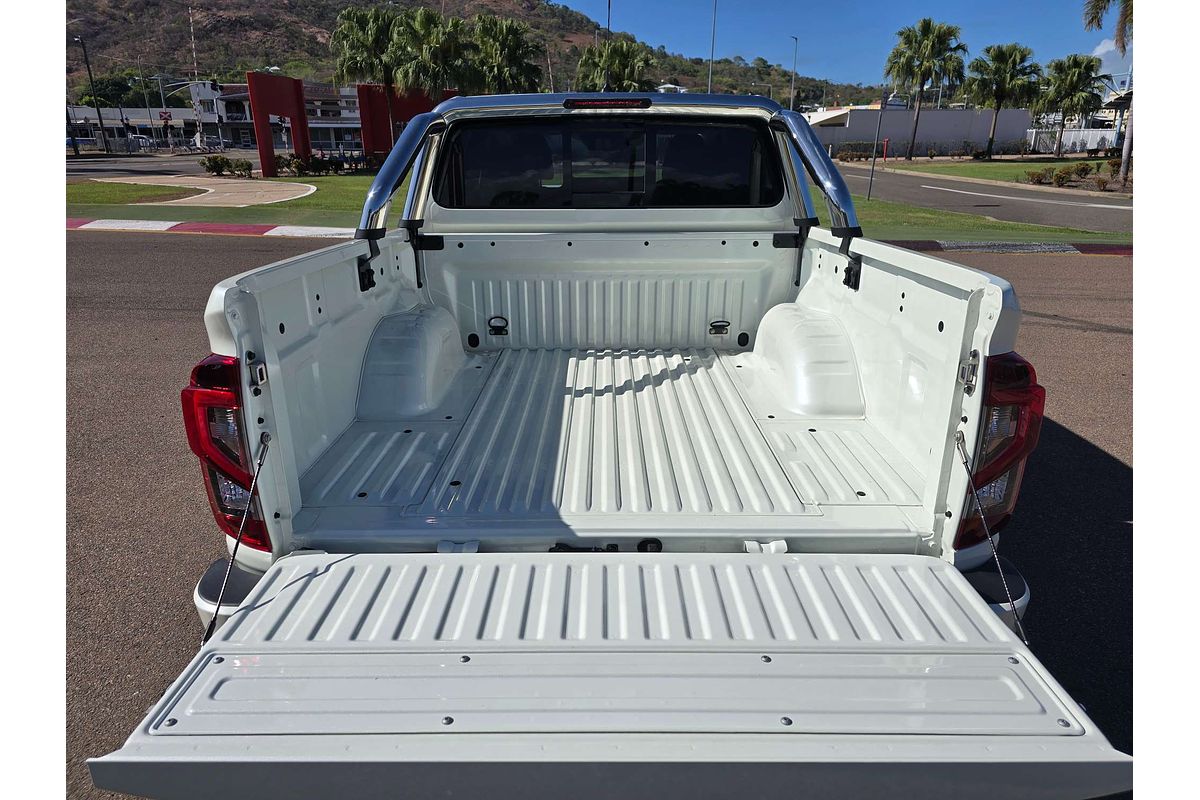 2024 Nissan Navara ST D23 4X4