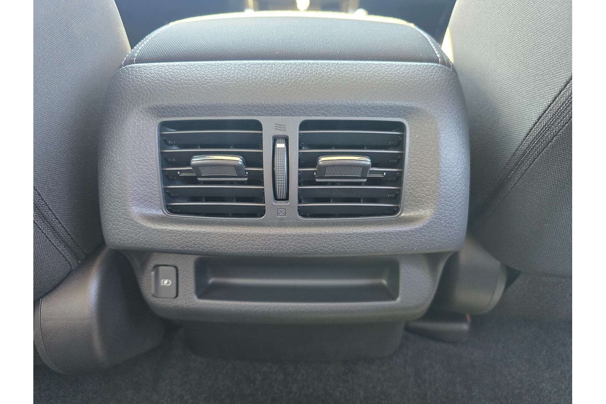 2024 Nissan Navara ST D23 4X4