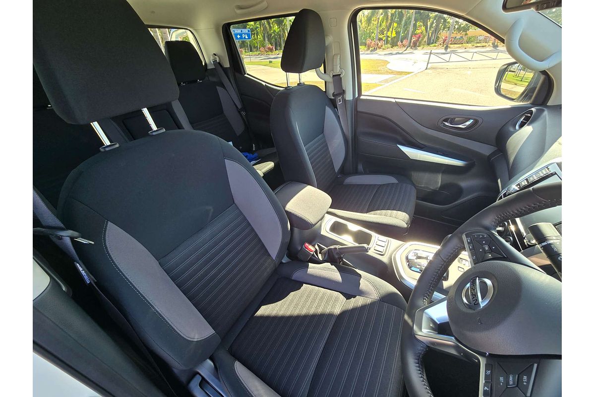 2024 Nissan Navara ST D23 4X4