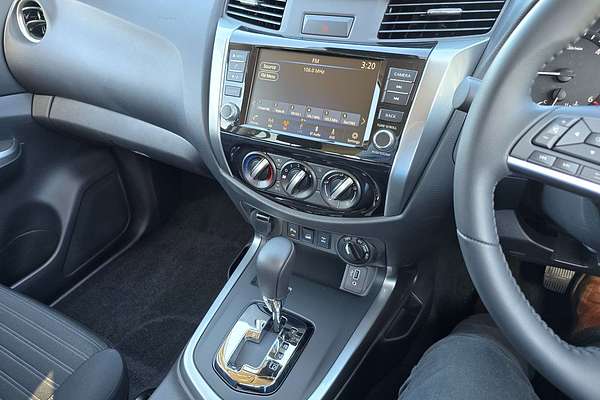 2024 Nissan Navara ST D23 4X4