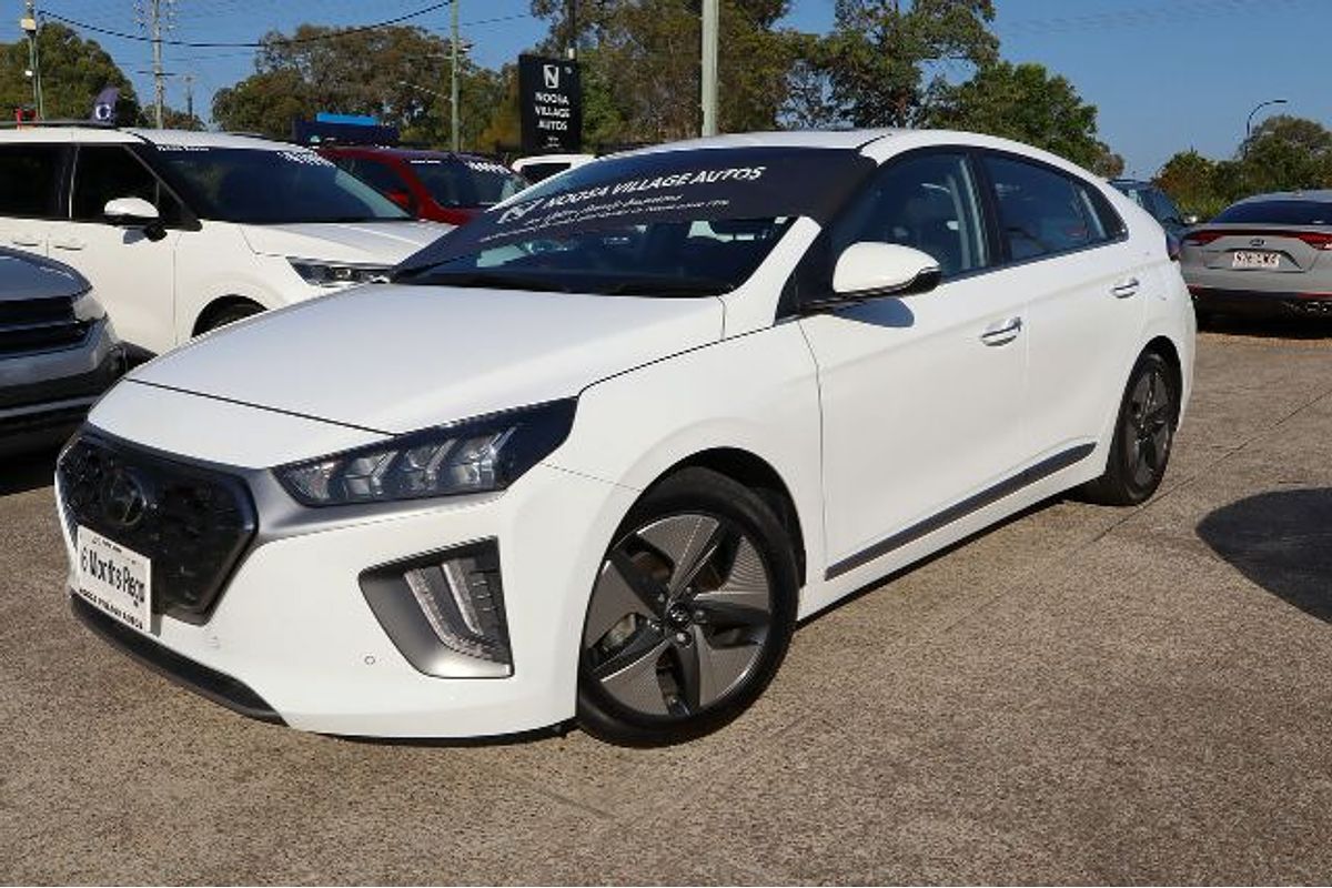 2022 Hyundai IONIQ Hybrid Premium AE.V4