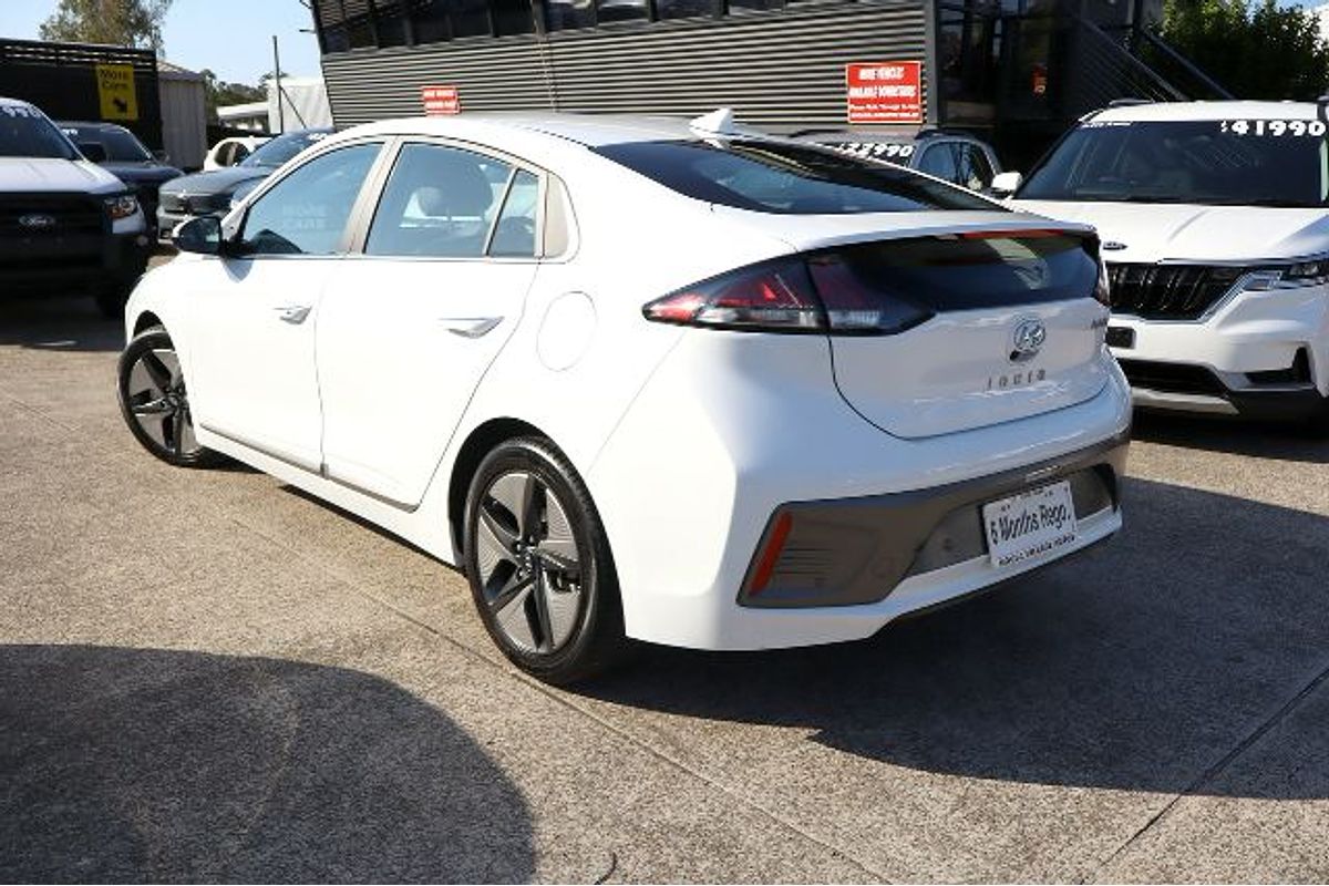 2022 Hyundai IONIQ Hybrid Premium AE.V4