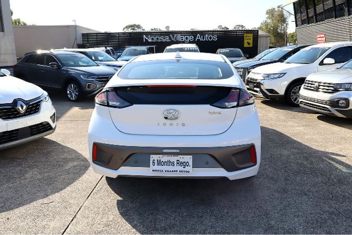 2022 Hyundai IONIQ Hybrid Premium AE.V4