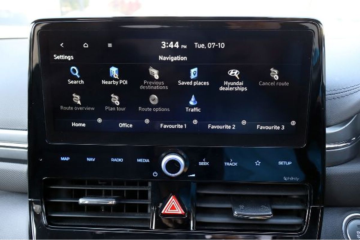 2022 Hyundai IONIQ Hybrid Premium AE.V4