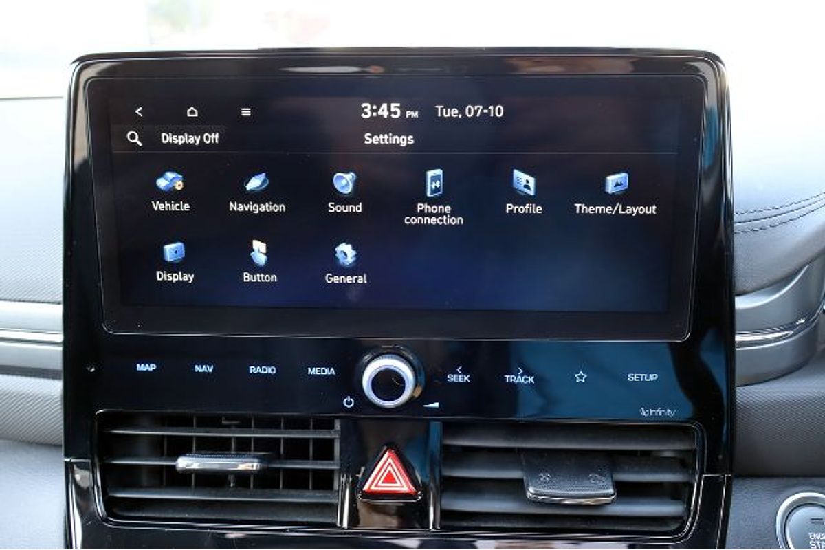 2022 Hyundai IONIQ Hybrid Premium AE.V4