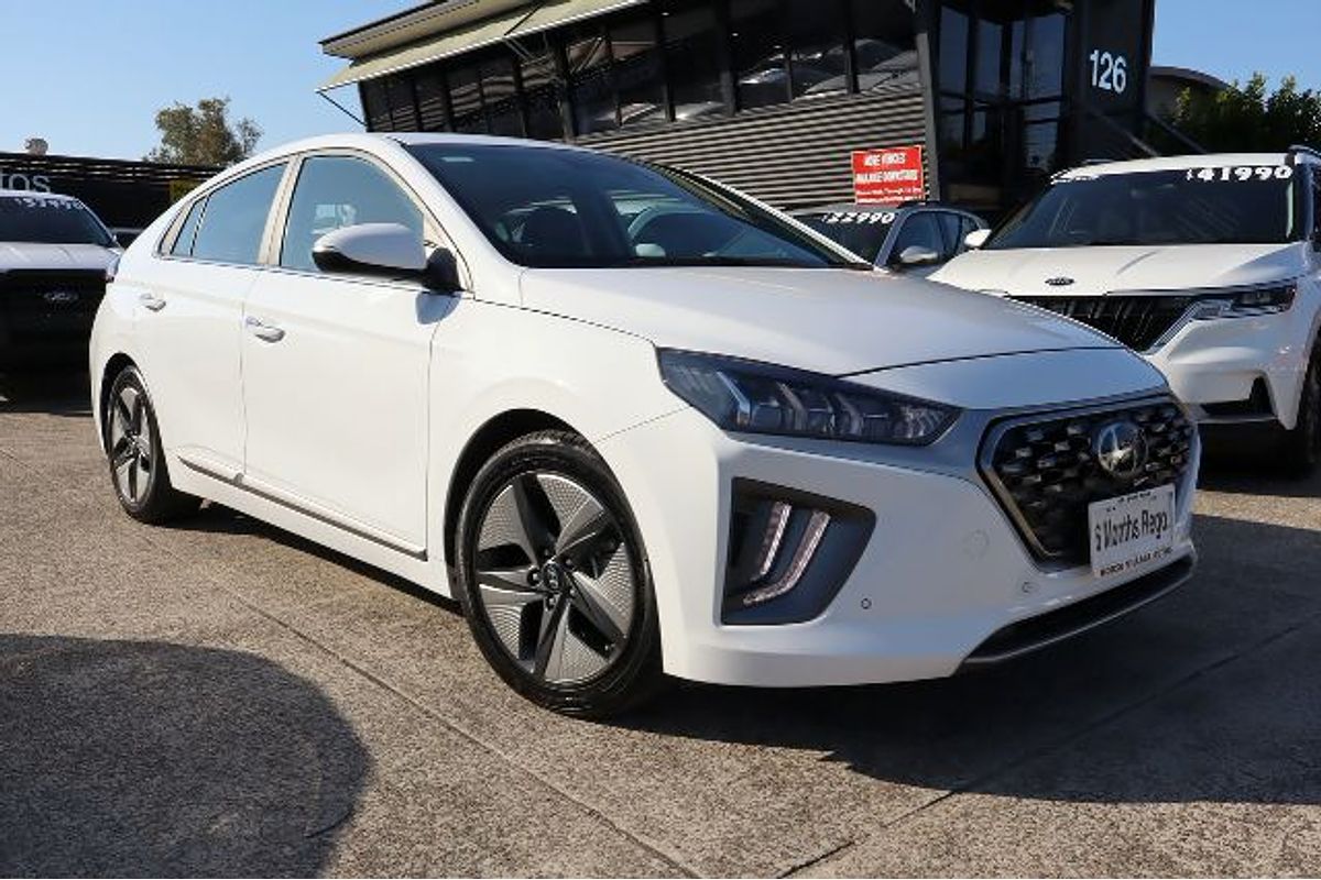 2022 Hyundai IONIQ Hybrid Premium AE.V4
