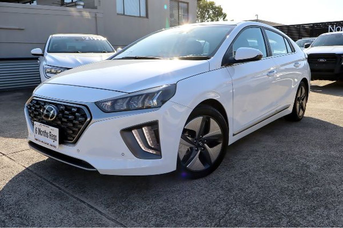 2022 Hyundai IONIQ Hybrid Premium AE.V4