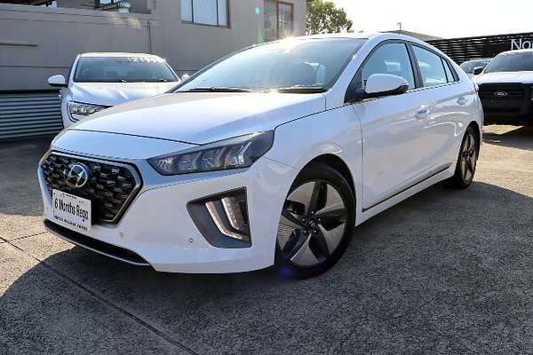 2022 Hyundai IONIQ Hybrid Premium AE.V4