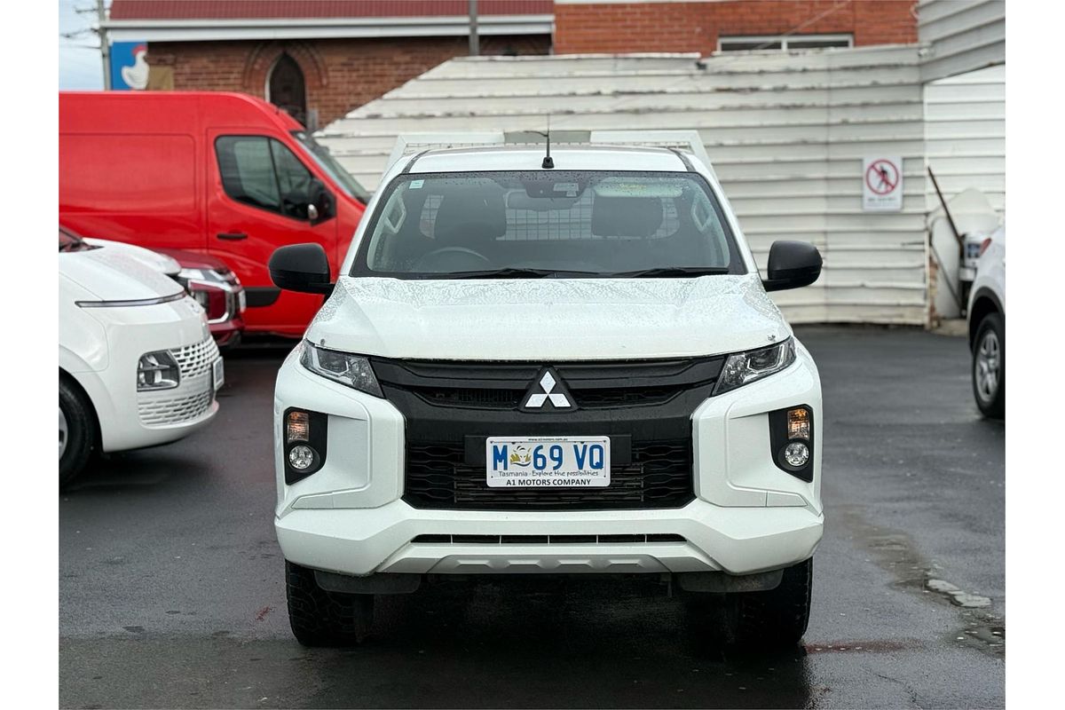 2020 Mitsubishi Triton GLX+ MR 4X4