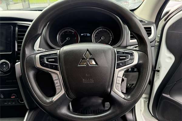 2020 Mitsubishi Triton GLX+ MR 4X4