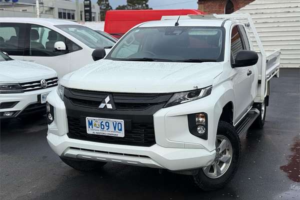 2020 Mitsubishi Triton GLX+ MR 4X4