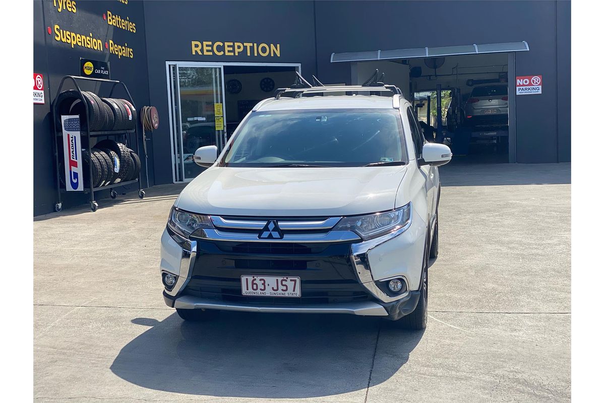 2017 Mitsubishi Outlander LS Safety Pack ZK