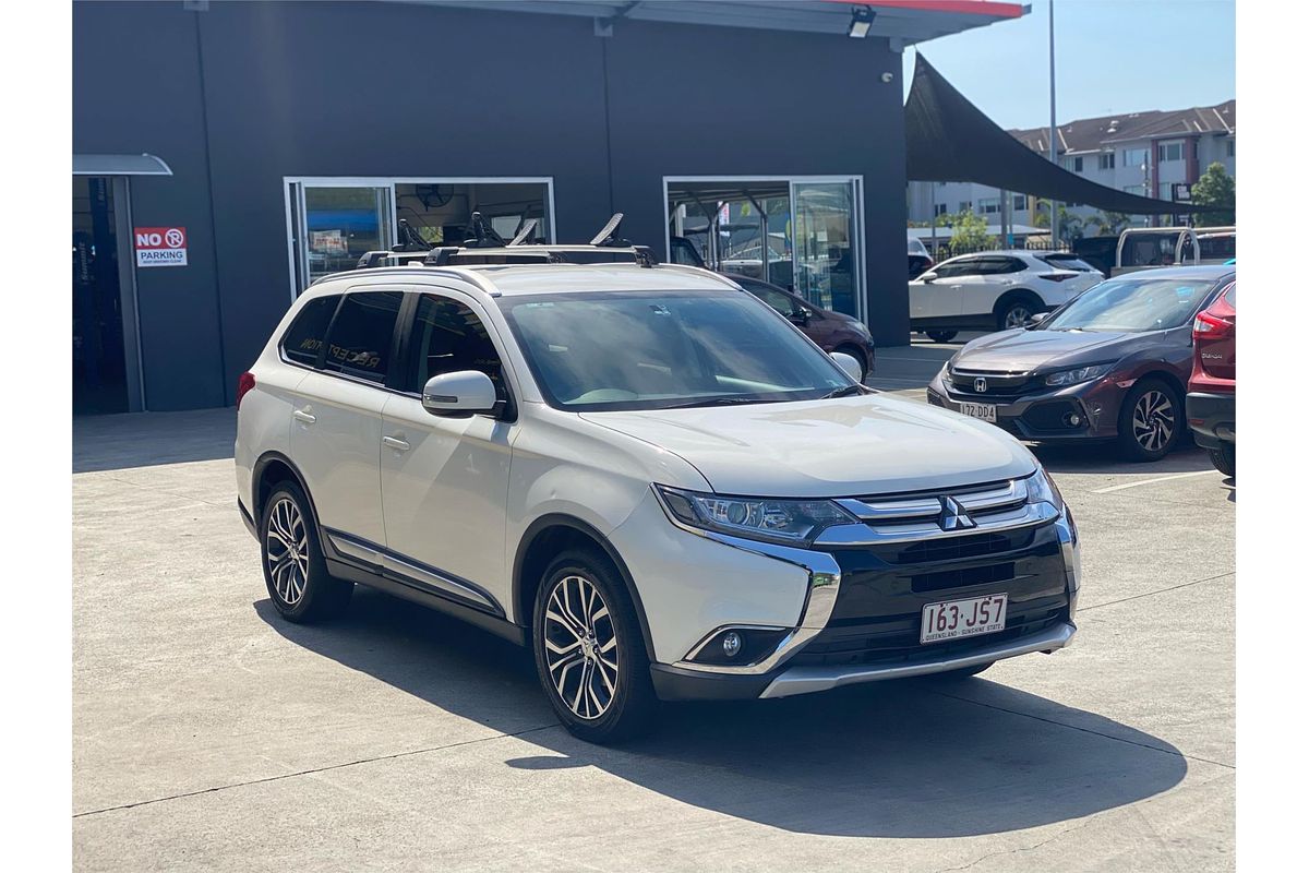 2017 Mitsubishi Outlander LS Safety Pack ZK