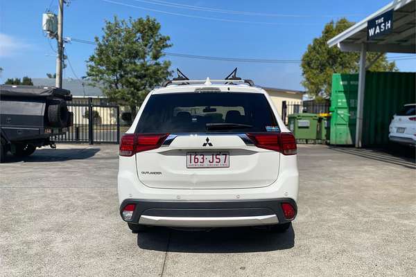 2017 Mitsubishi Outlander LS Safety Pack ZK