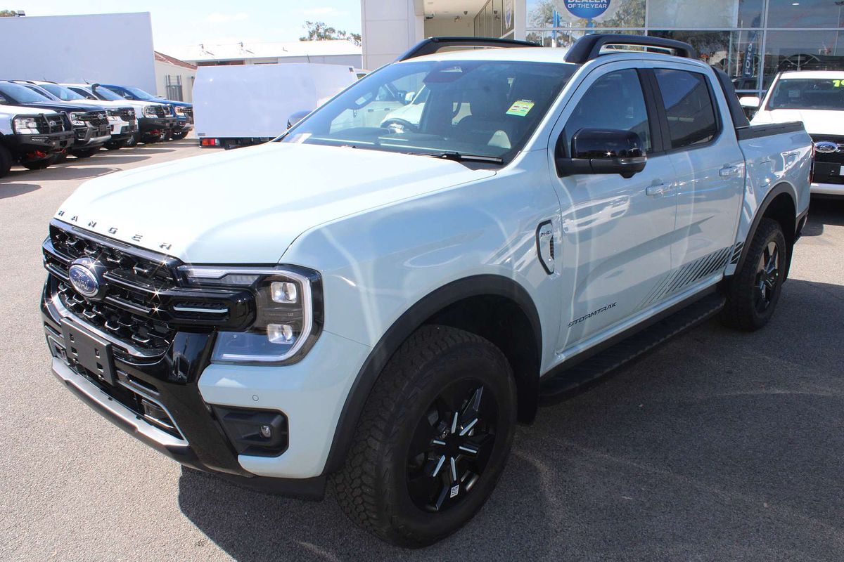 2025 Ford Ranger PHEV Stormtrak 4X4 2.3L
