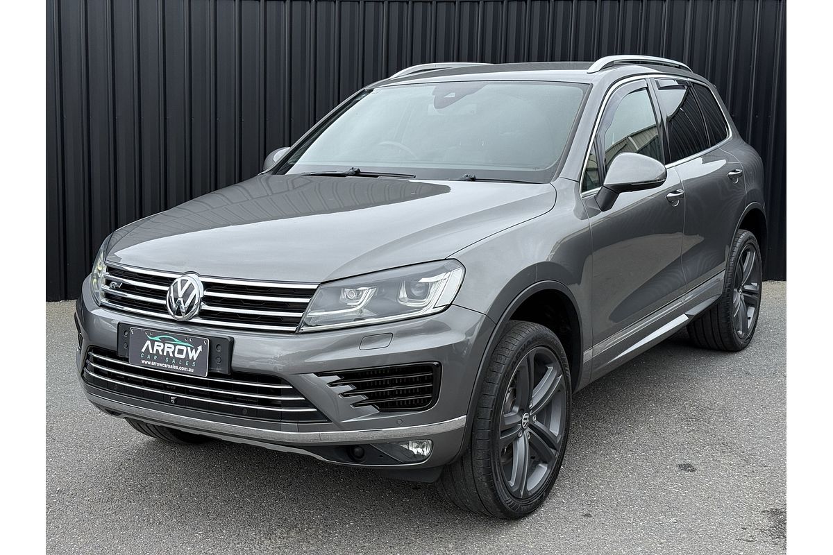 2015 Volkswagen Touareg V8 TDI R-Line 7P