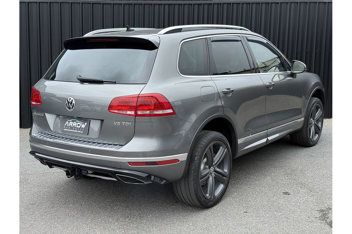2015 Volkswagen Touareg V8 TDI R-Line 7P