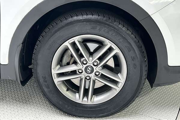 2017 Hyundai Santa Fe Active DM5 Series II