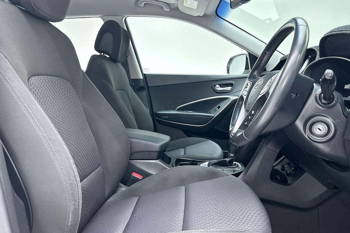 2017 Hyundai Santa Fe Active DM5 Series II