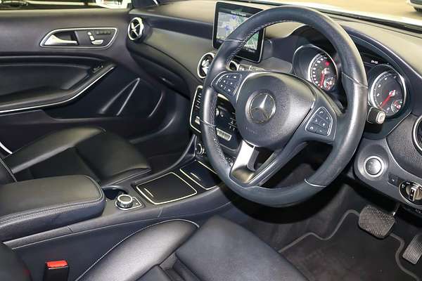 2019 Mercedes-Benz GLA-Class GLA180 X156