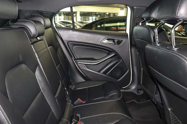 2019 Mercedes-Benz GLA-Class GLA180 X156