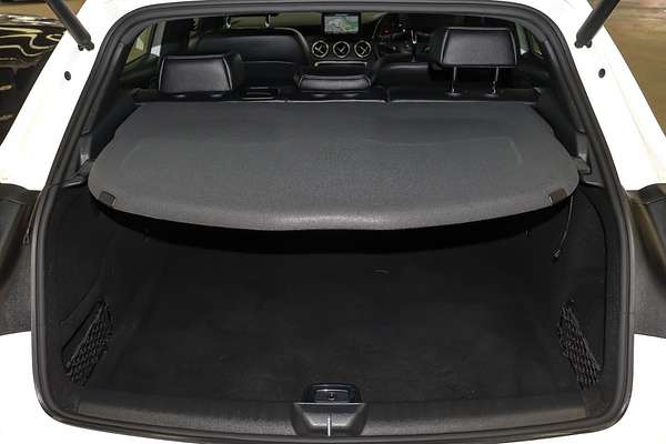 2019 Mercedes-Benz GLA-Class GLA180 X156