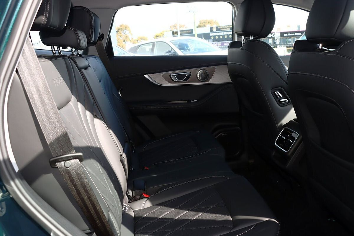 2025 Chery Tiggo 8 Pro Max Urban
