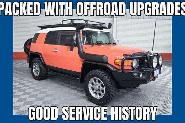 2013 Toyota FJ Cruiser GSJ15R