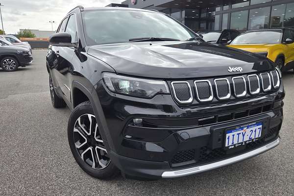 2022 Jeep Compass Limited M6