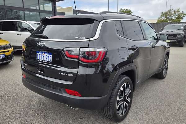 2022 Jeep Compass Limited M6