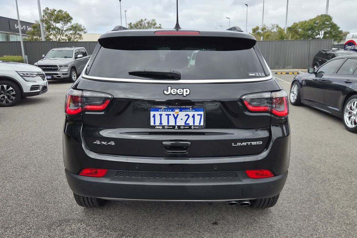 2022 Jeep Compass Limited M6