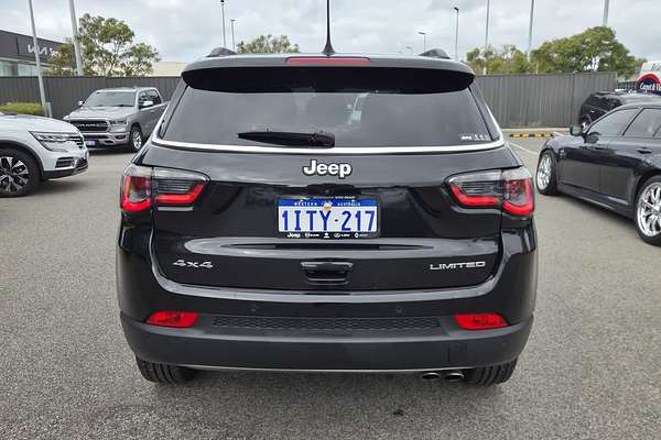 2022 Jeep Compass Limited M6