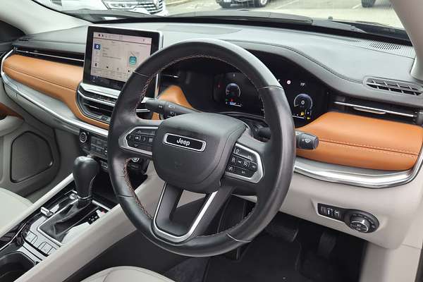 2022 Jeep Compass Limited M6