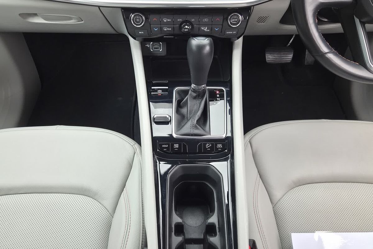 2022 Jeep Compass Limited M6