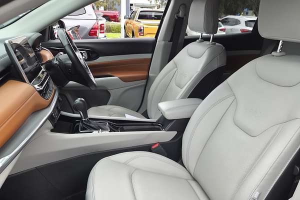 2022 Jeep Compass Limited M6