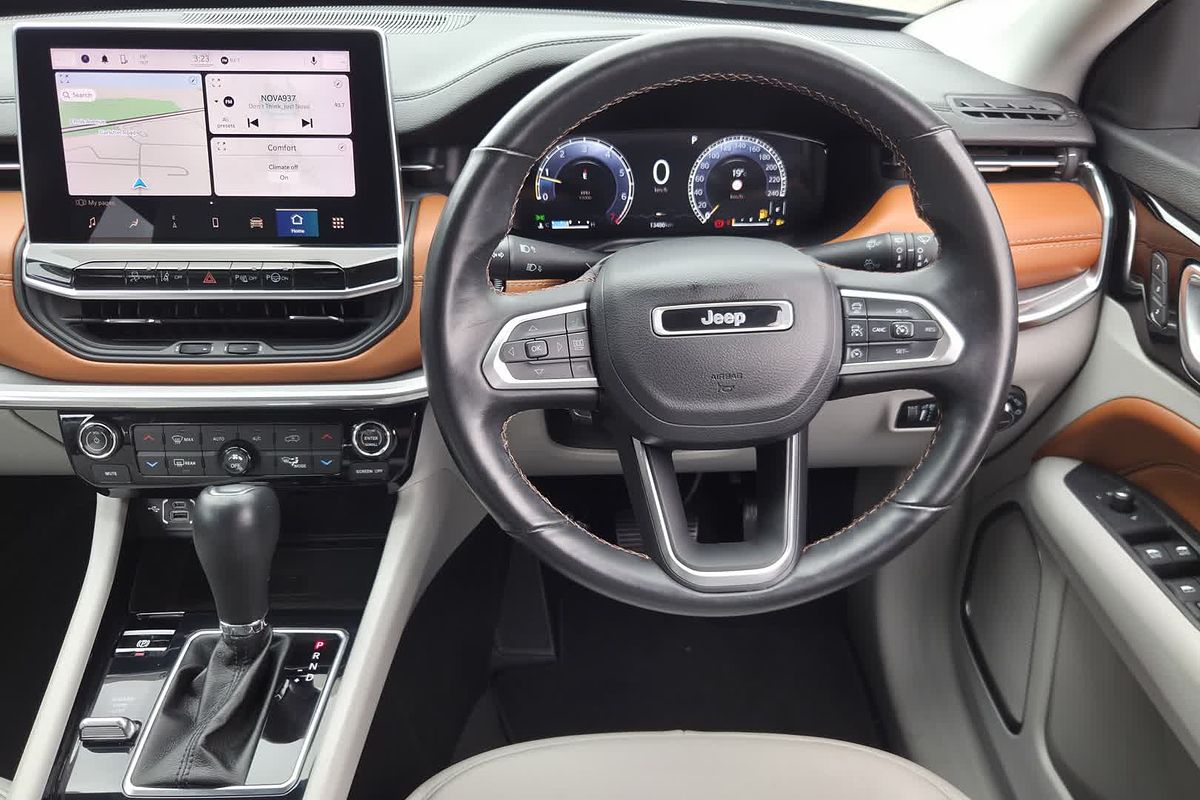 2022 Jeep Compass Limited M6