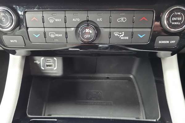 2022 Jeep Compass Limited M6