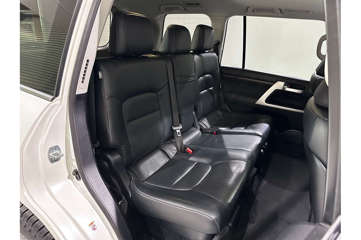 2017 Toyota Landcruiser VX VDJ200R