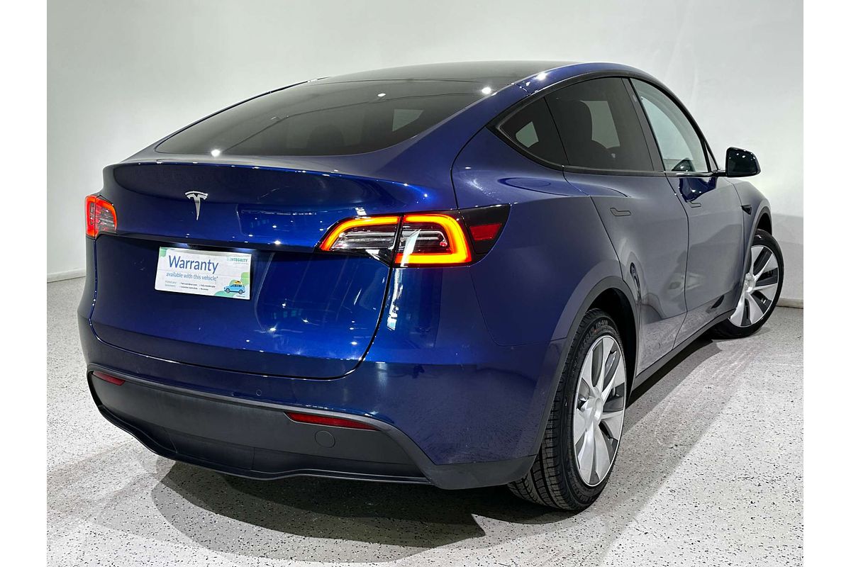 2022 Tesla Model Y Rear-Wheel Drive