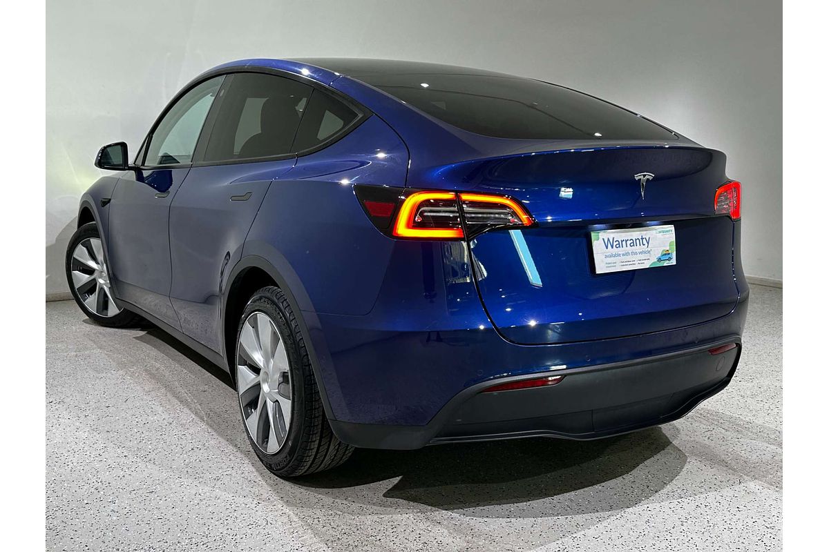 2022 Tesla Model Y Rear-Wheel Drive