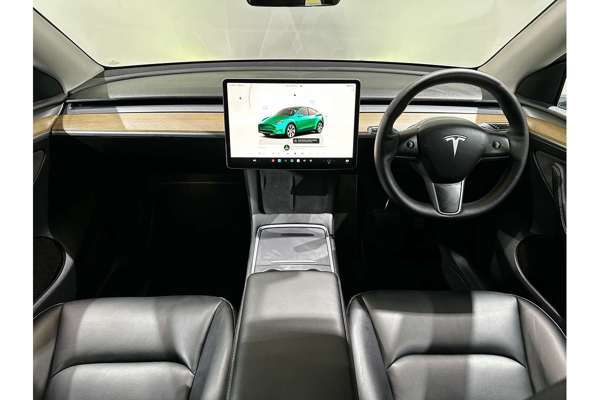 2022 Tesla Model Y Rear-Wheel Drive