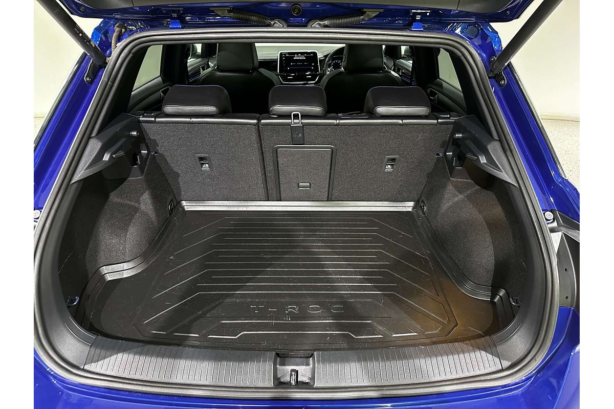 2023 Volkswagen T-Roc R D11