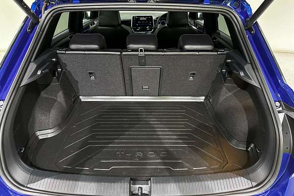2023 Volkswagen T-Roc R D11
