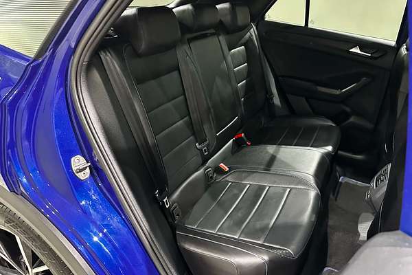 2023 Volkswagen T-Roc R D11