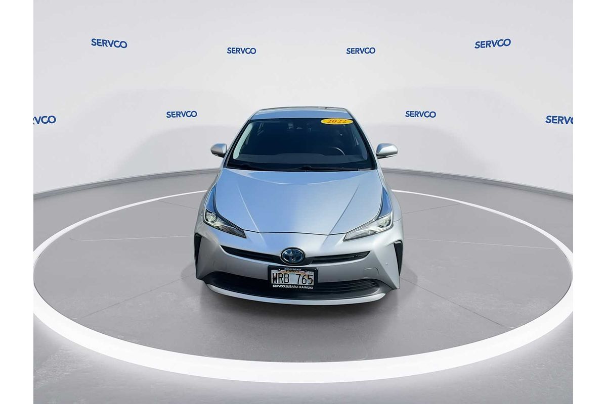 2022 Toyota Prius LE