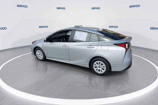 2022 Toyota Prius LE