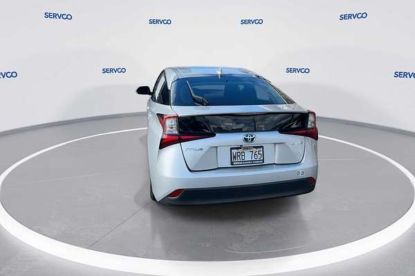 2022 Toyota Prius LE