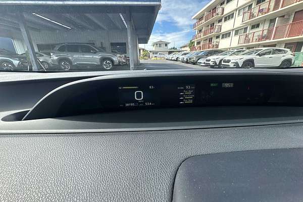 2022 Toyota Prius LE