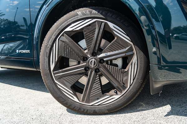 2025 Nissan QASHQAI N-DESIGN e-POWER J12