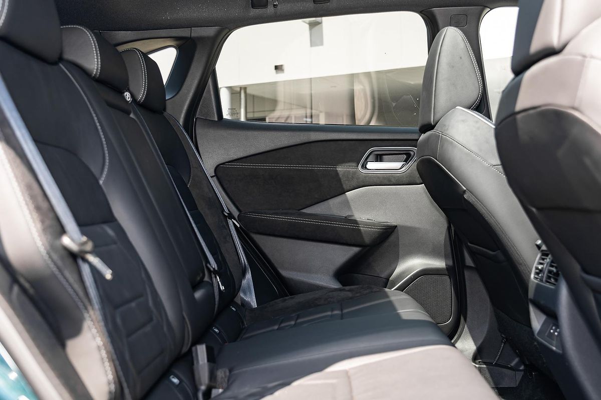 2025 Nissan QASHQAI N-DESIGN e-POWER J12